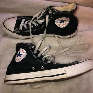 Black High-top Converse